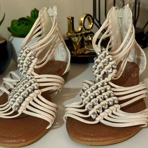 Women’s Cream Beaded Gladiator Sandals Ardène